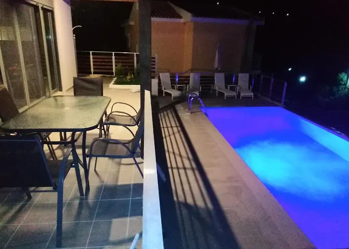 George Sunrise Villa *