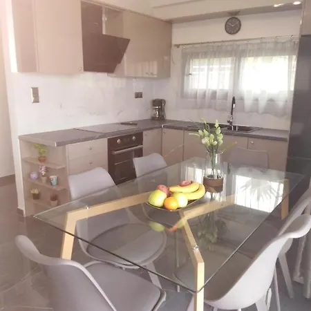 George Sunrise Villa